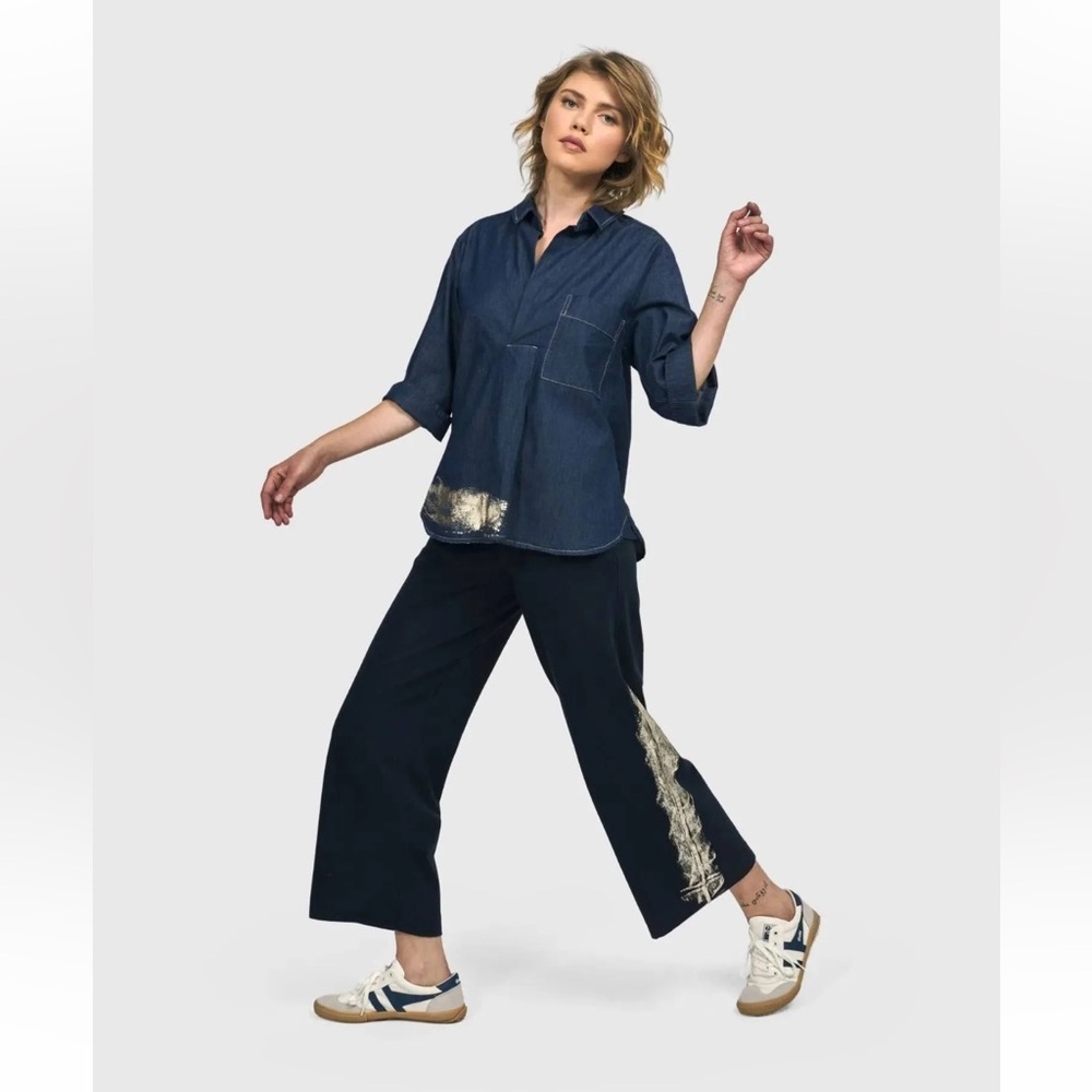 Alembika Denver Cropped Pants Navy Silver Gold Detail Size 8 US 20-22 NWT